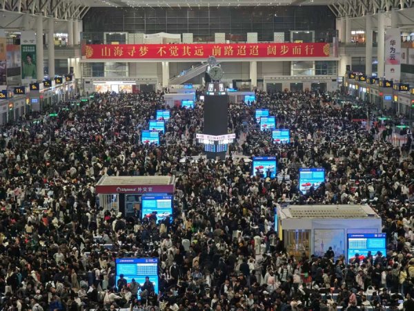 预计发送旅客82.8万人次！铁路上海站今迎“五一”假期客流最高峰